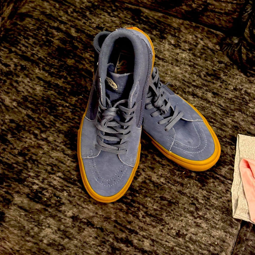 Blue hightop vans never worn